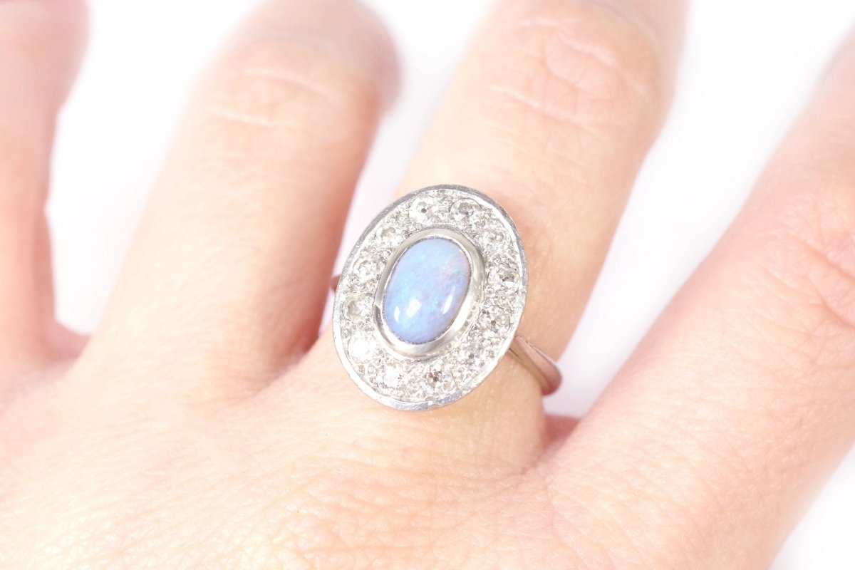 Bague Art Deco opale diamants - Castafiore