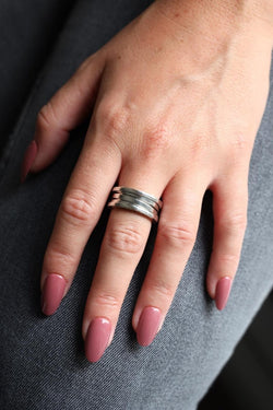 Bague Bandeau BULGARI "B.Zero1" en or blanc - Castafiore