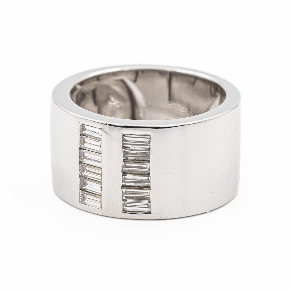 Bague Bandeau en or blanc et diamants - Castafiore