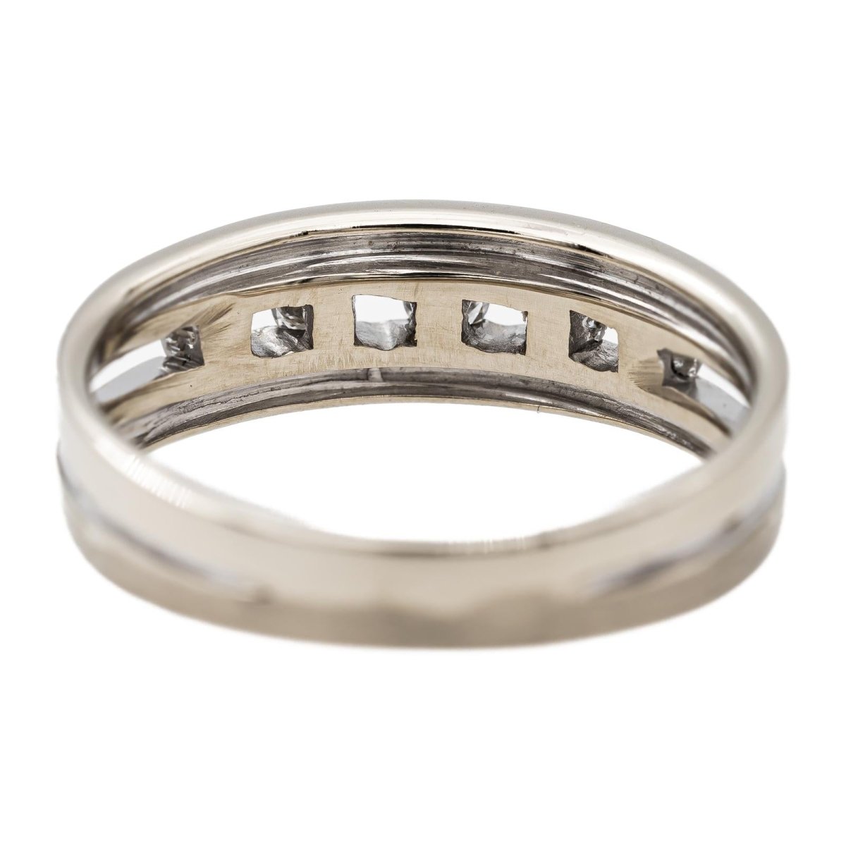 Bague Bandeau en or blanc et diamants - Castafiore