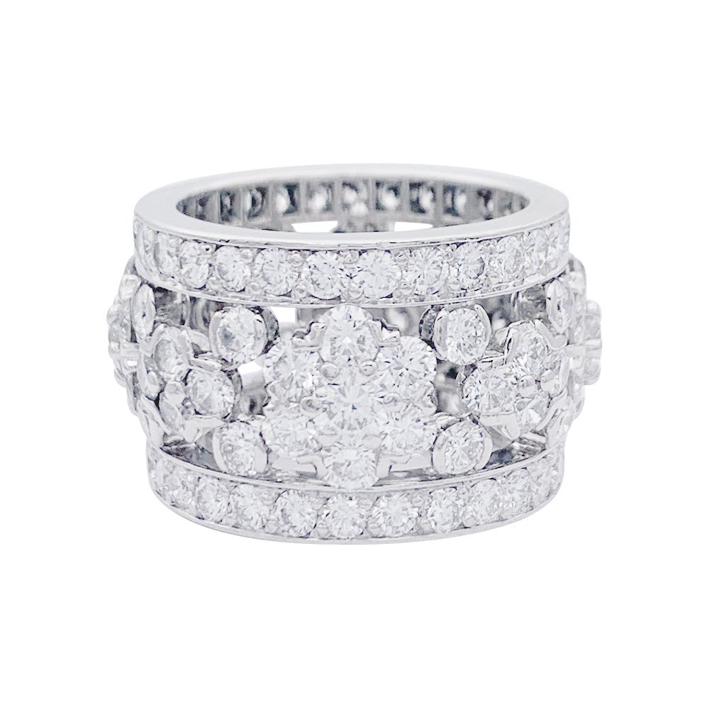 Bague bandeau platine et diamants. - Castafiore