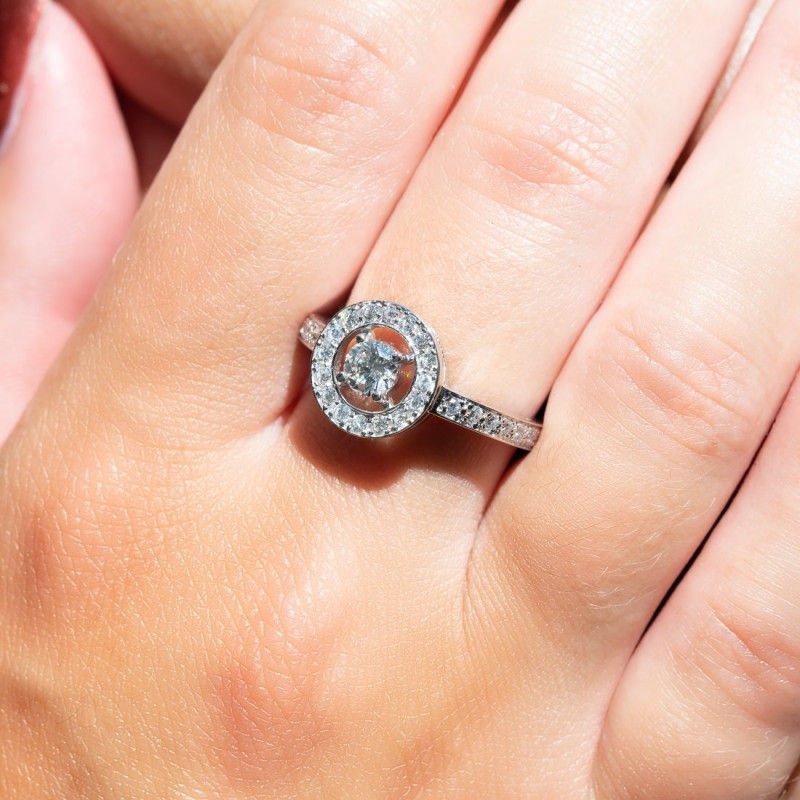 Bague Boucheron Ava or gris diamants - Castafiore