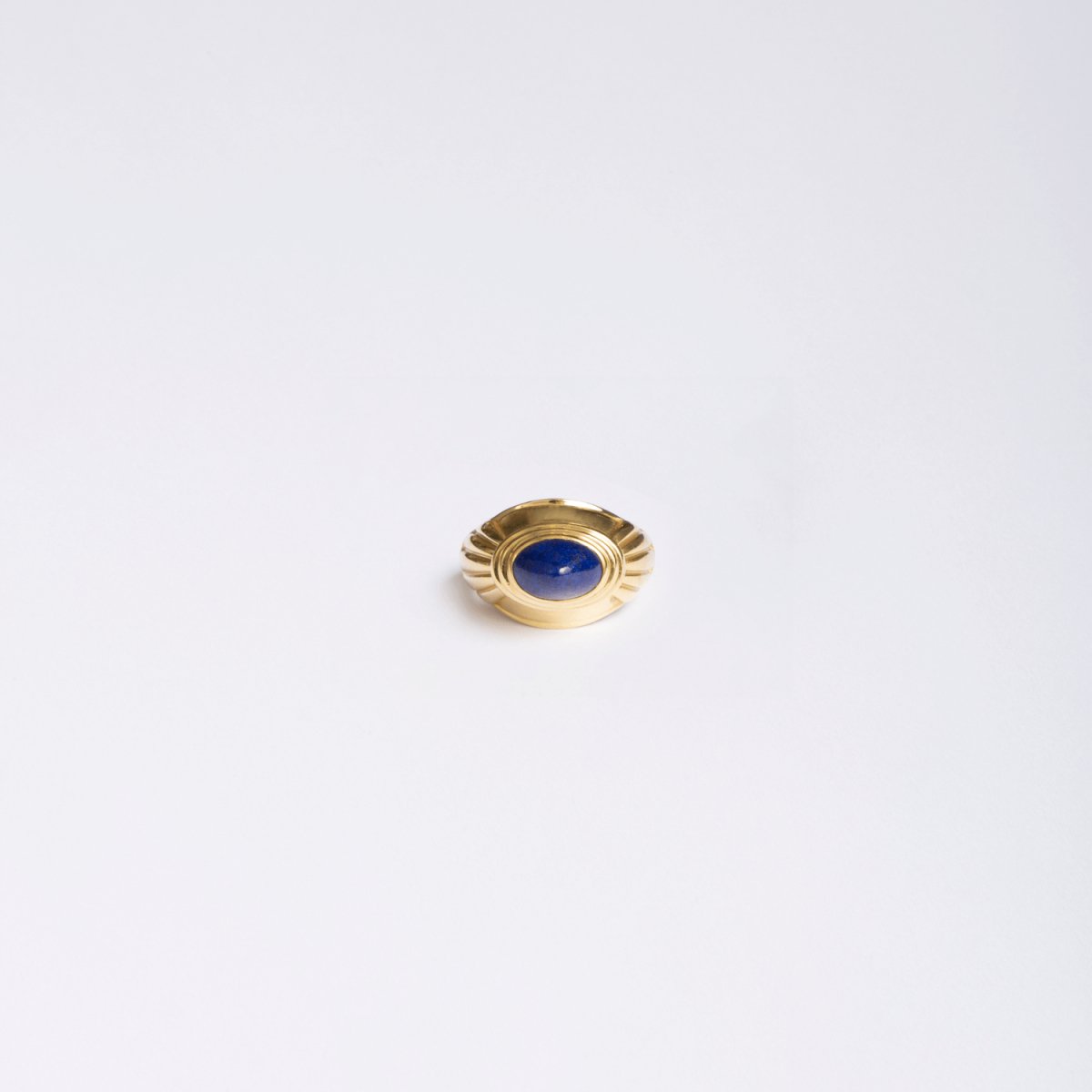Bague BOUCHERON "Jaïpur" en or jaune et en lapis lazuli - Castafiore