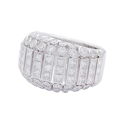 Bague Cartier, "Couronne", or blanc, diamants - Castafiore