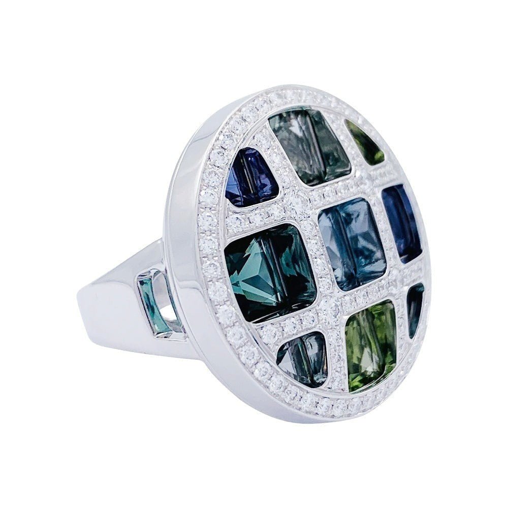Bague Cartier, "Pasha", en or blanc, pierres fines, diamants - Castafiore
