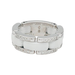 Bague CHANEL, "Ultra", or blanc, céramique blanche, diamants - Castafiore