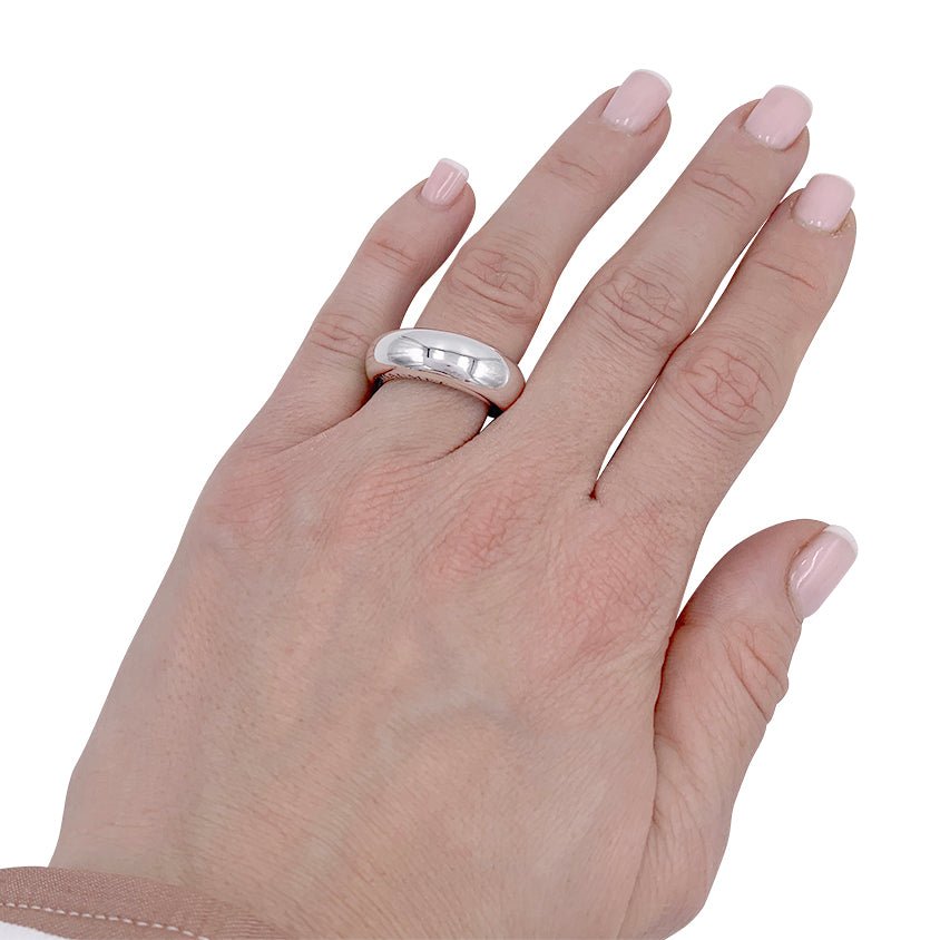 Bague Chaumet, "Anneau", or blanc - Castafiore