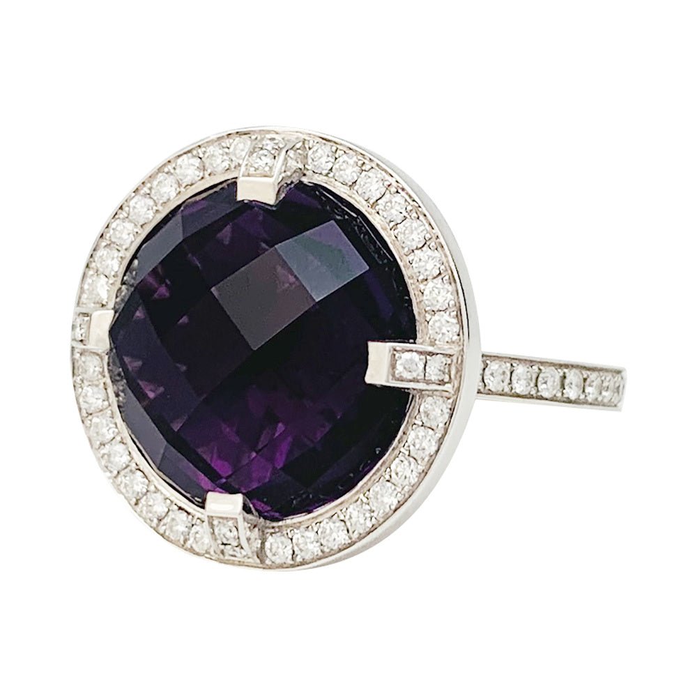 Bague Chaumet, "Attrape-moi...si tu m'aimes", or blanc, améthyste, diamants - Castafiore