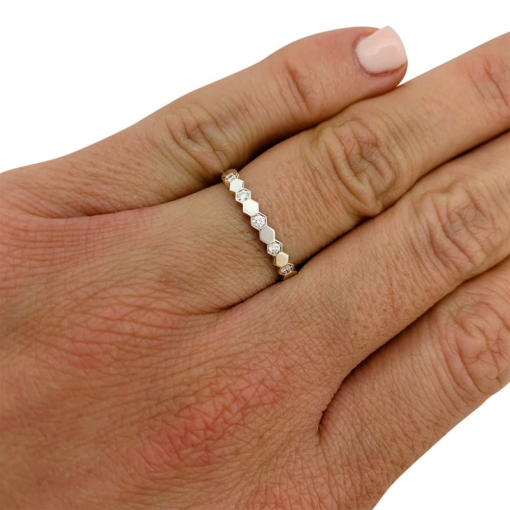 Bague CHAUMET, "Bee my Love", or blanc, diamants - Castafiore