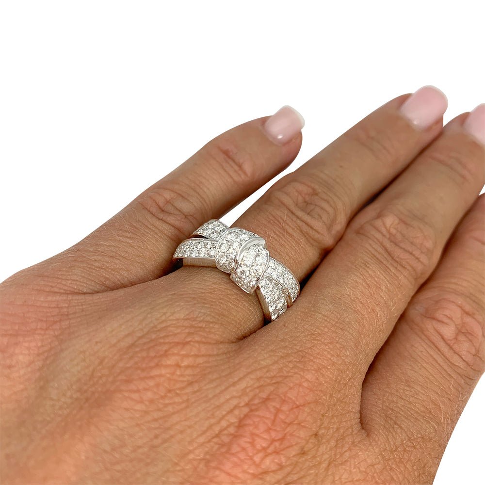 Bague Chaumet, "Liens Séduction", or blanc et diamants - Castafiore