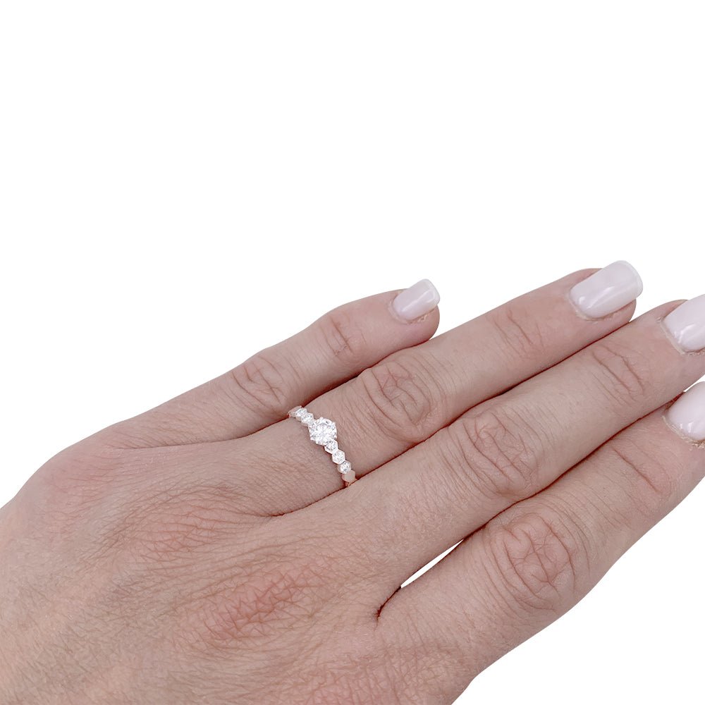 Bague Chaumet, "Solitaire Bee my Love", or blanc, diamants - Castafiore