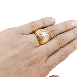 Bague chevalière en deux tons d'or, platine sertissant un diamant - Castafiore