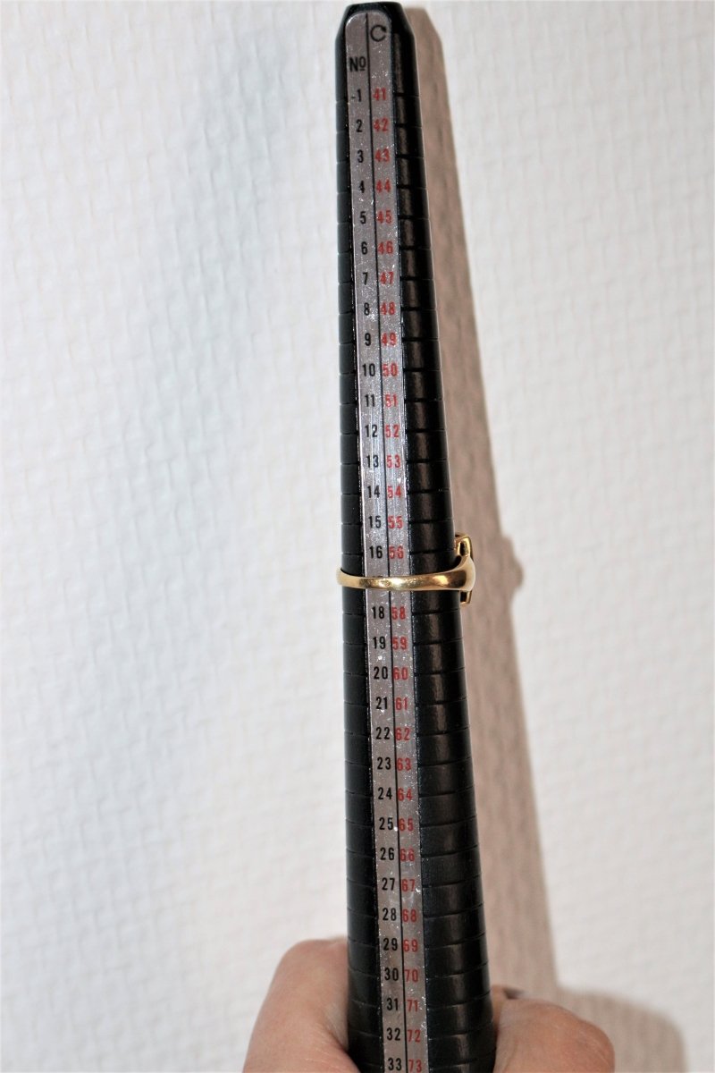 Bague Chevalière En Or Jaune Carrée Pavage Diamants Unisexe - Castafiore