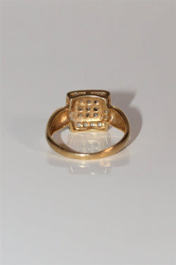 Bague Chevalière En Or Jaune Carrée Pavage Diamants Unisexe - Castafiore