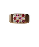 Bague Chevalière en or jaune, Rubis Et Diamants - Castafiore