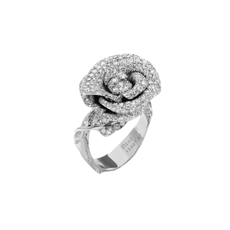 Bague Cocktail DIOR "Rose Bagatelle" en or blanc et diamants - Castafiore