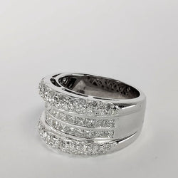 BAGUE COCKTAIL EN OR BLANC ET DIAMANTS - Castafiore
