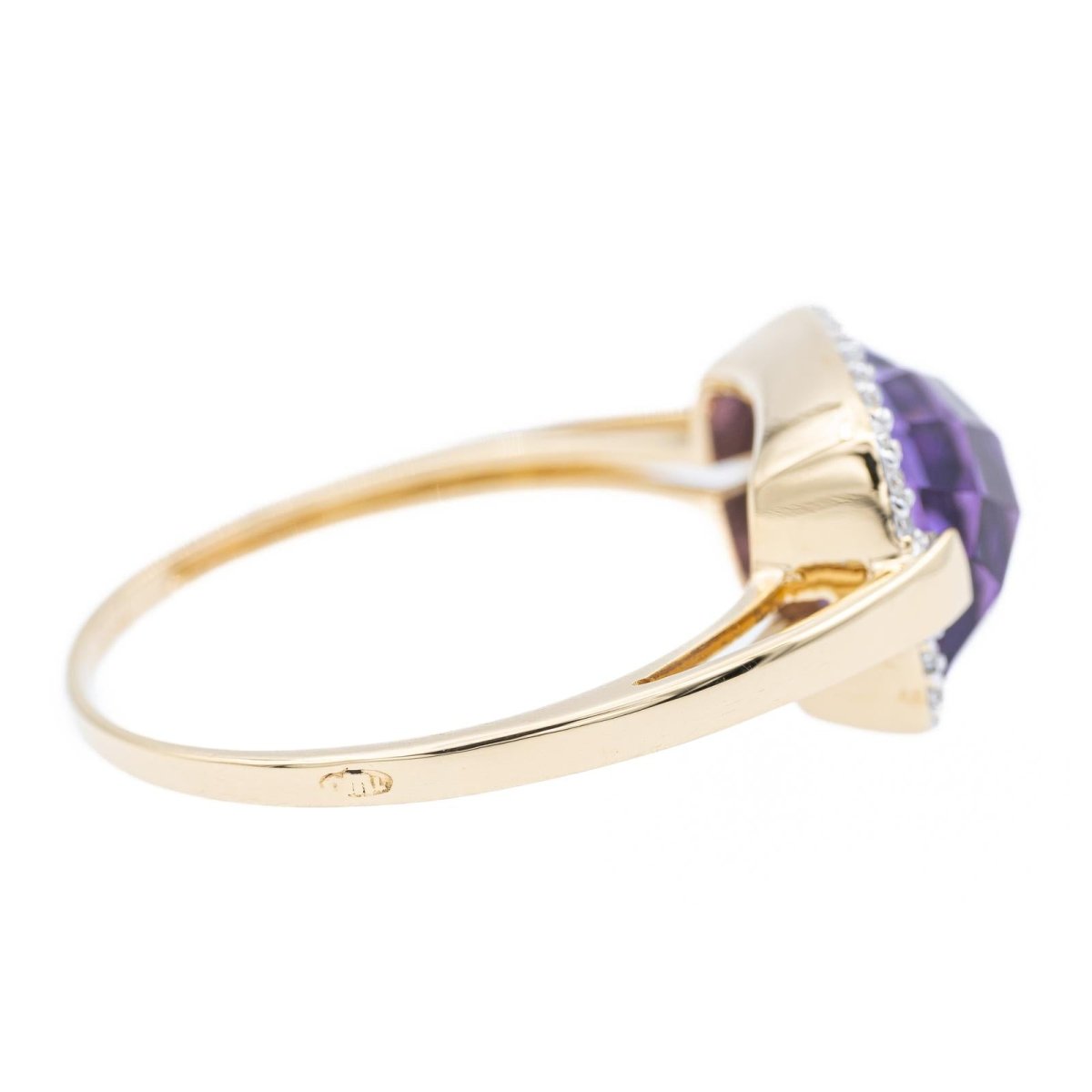 Bague Cocktail en or jaune, diamants et améthyste - Castafiore