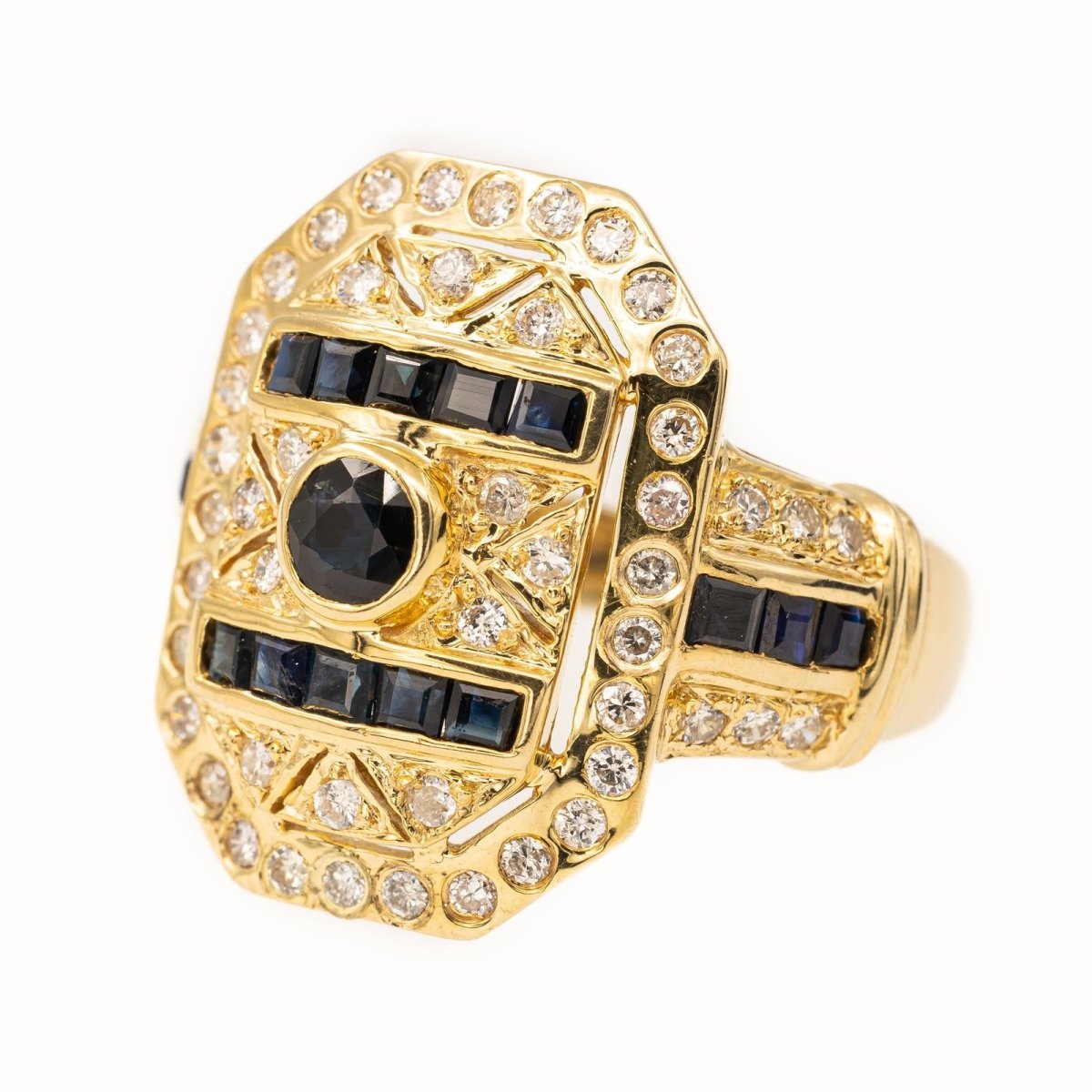 Bague Cocktail en or jaune et saphir - Castafiore