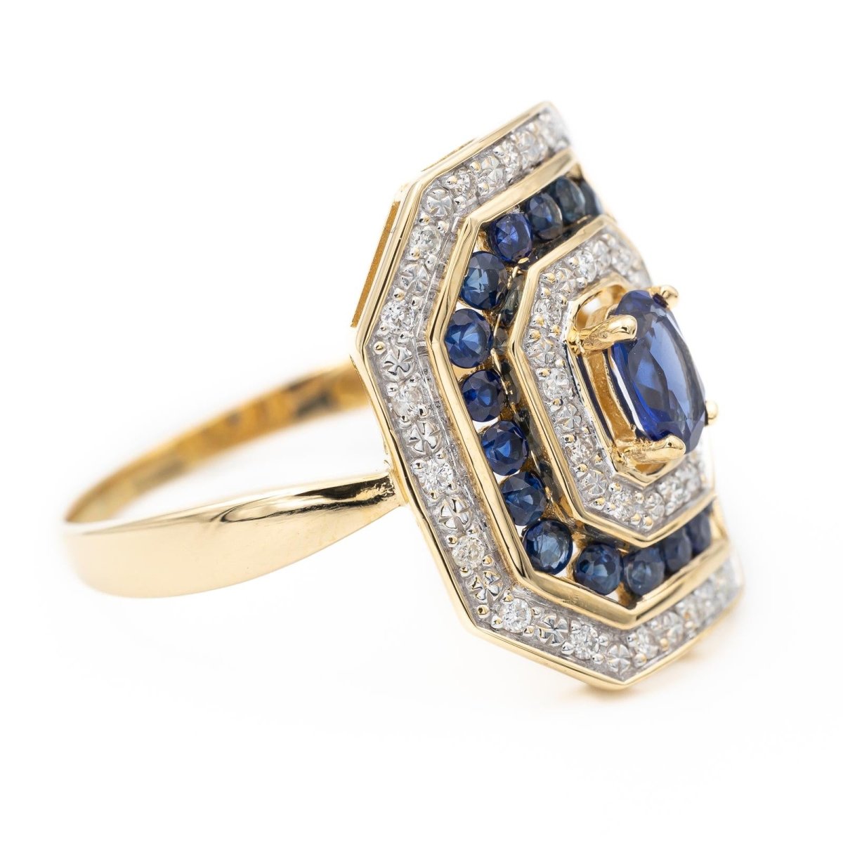 Bague Cocktail en or jaune, saphir et diamants - Castafiore