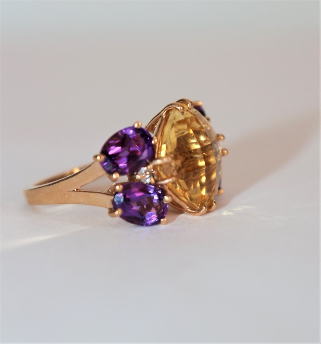 Bague Cocktail en or rose, citrine, améthystes et diamants - Castafiore