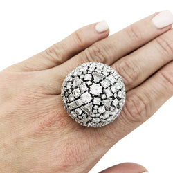 Bague "cocktail" en platine et diamants - Castafiore