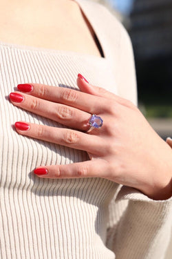 Bague Cocktail MAUBOUSSIN "Mon bébé d'Amour" en or blanc et améthyste - Castafiore