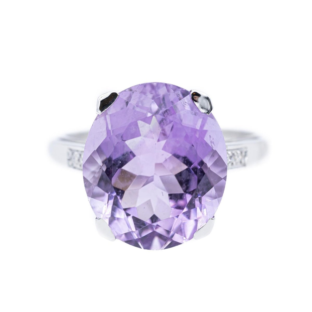 Bague Cocktail MAUBOUSSIN "Mon bébé d'Amour" en or blanc et améthyste - Castafiore