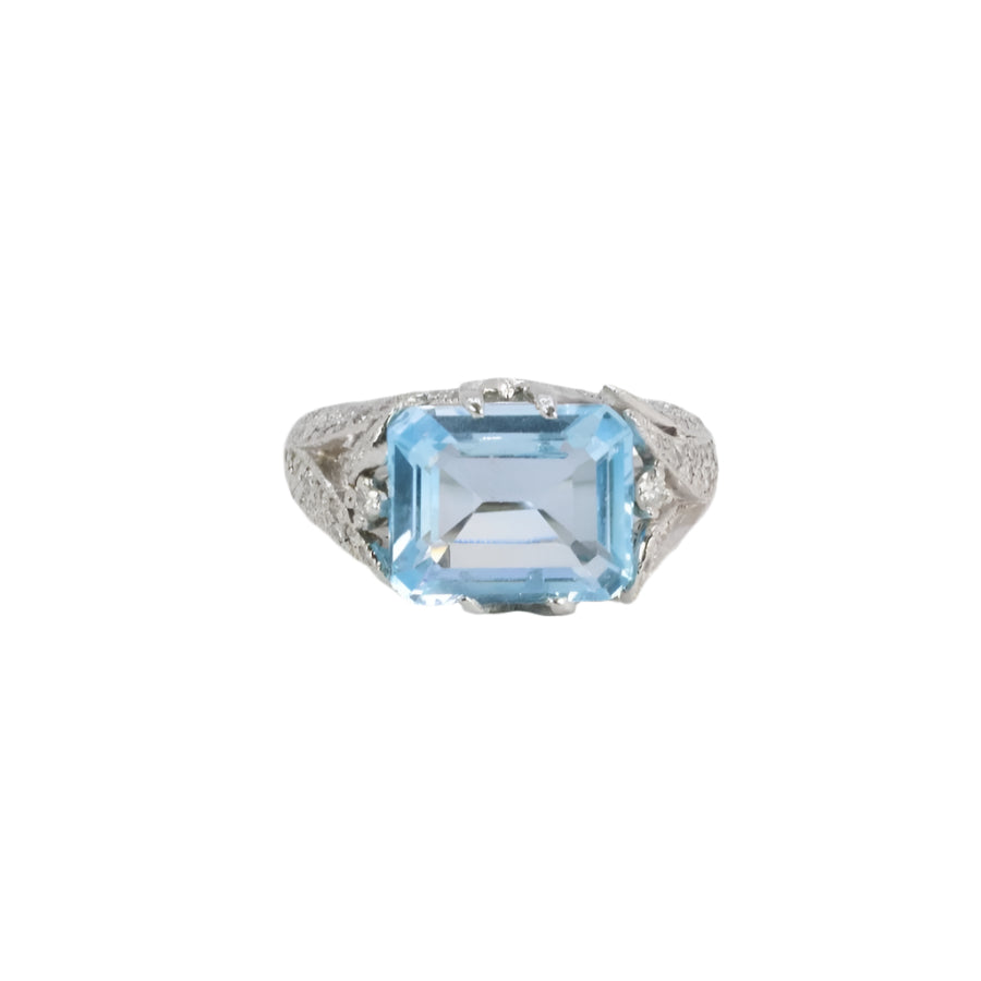 Bague cocktail vintage en or blanc, diamants et aigue-marine - Castafiore