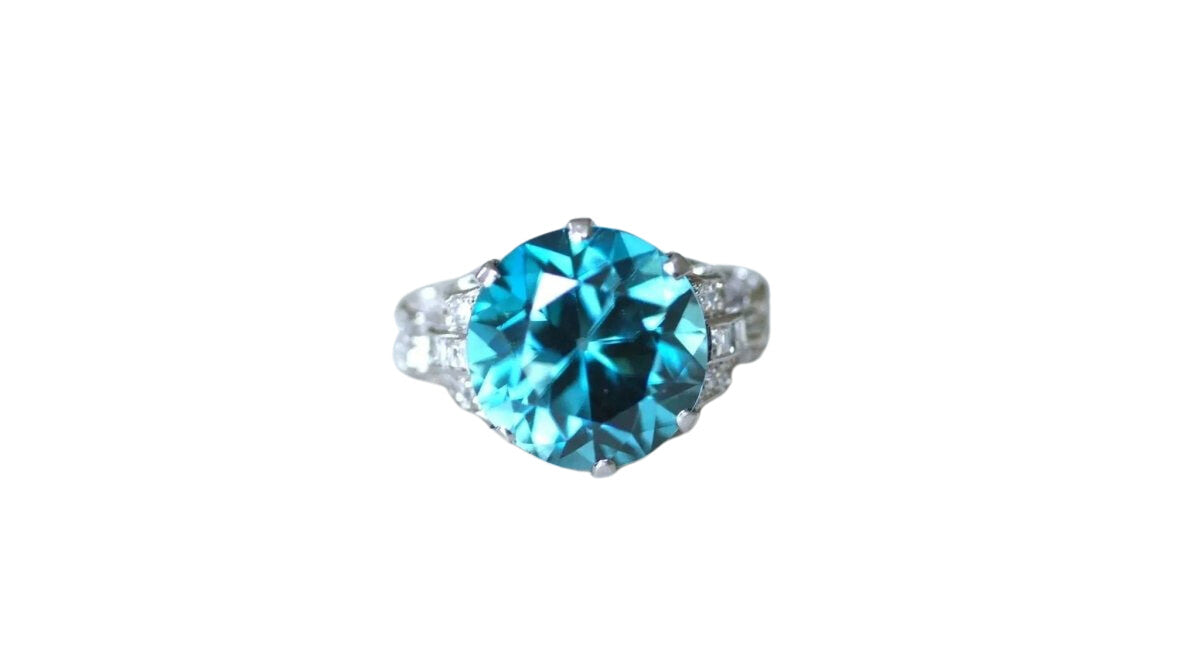 Ring Blue Zircon Cocktail and diamonds on paltinium Castafiore