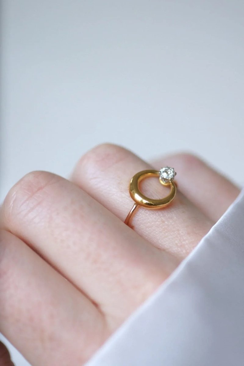 Bague croissant de lune diamant et or - Castafiore
