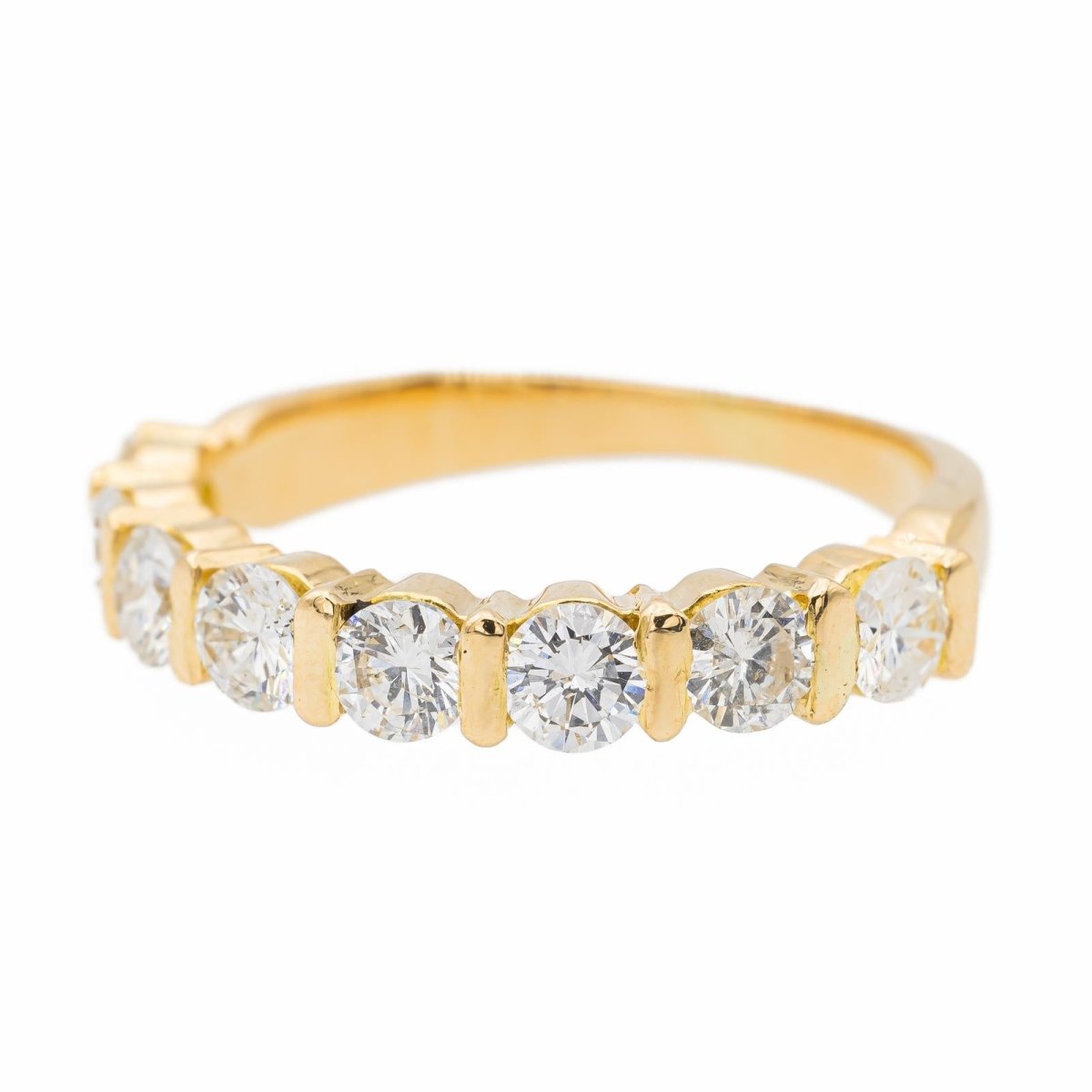 Bague demi alliance en or jaune et diamants - Castafiore