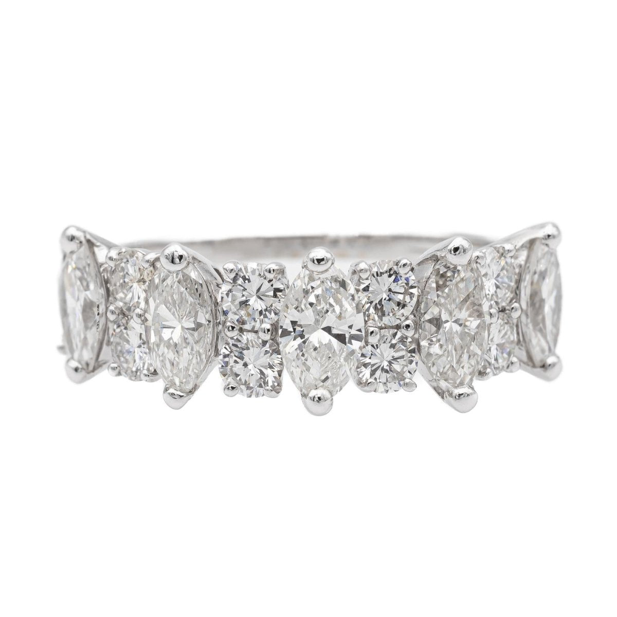 Bague Demi alliance Or blanc diamant - Castafiore