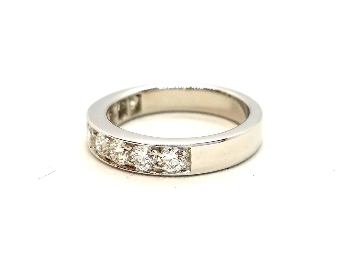 Bague Demi alliance Or blanc Diamant - Castafiore