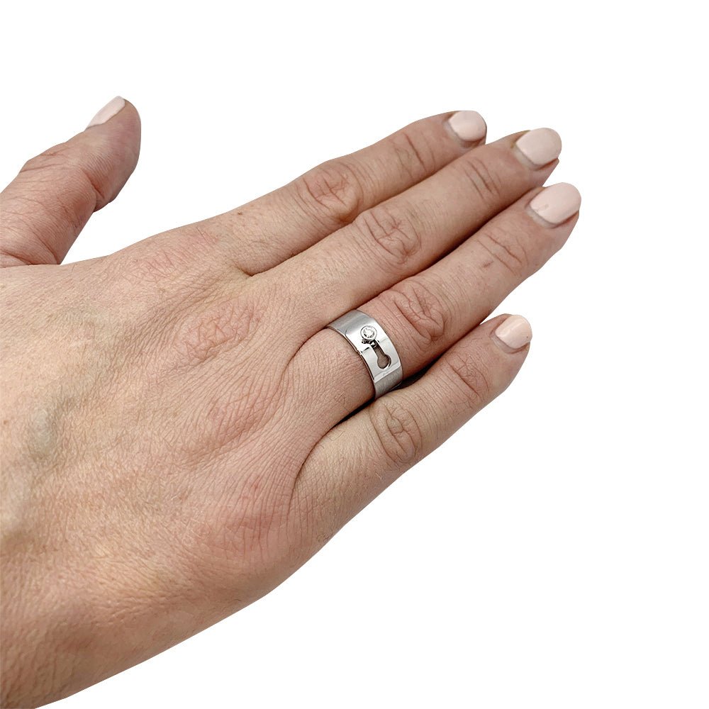 Bague DINH VAN, "Serrure", en or blanc et diamant - Castafiore