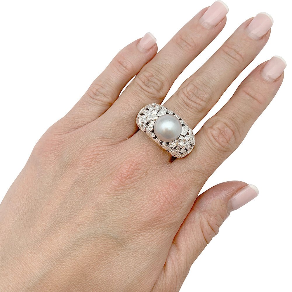 Bague DIOR "Désirée" en or blanc et diamants - Castafiore