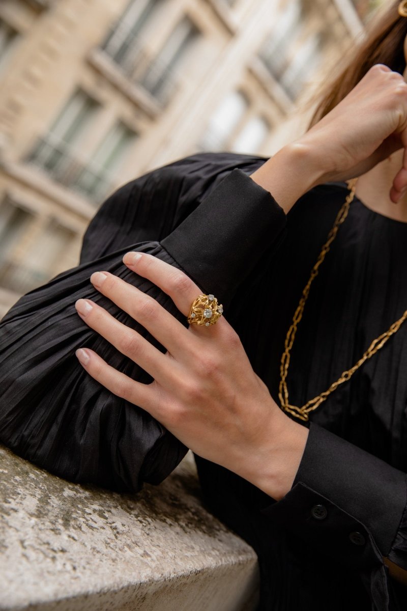 Bague Dôme en or jaune et diamants - Castafiore