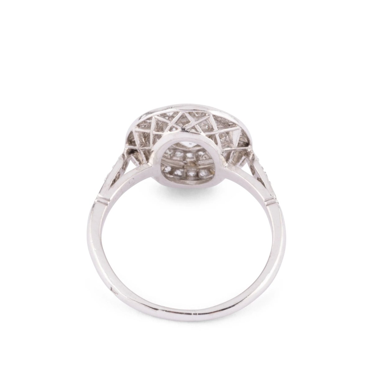 Bague double entourage en platine et diamants - Castafiore