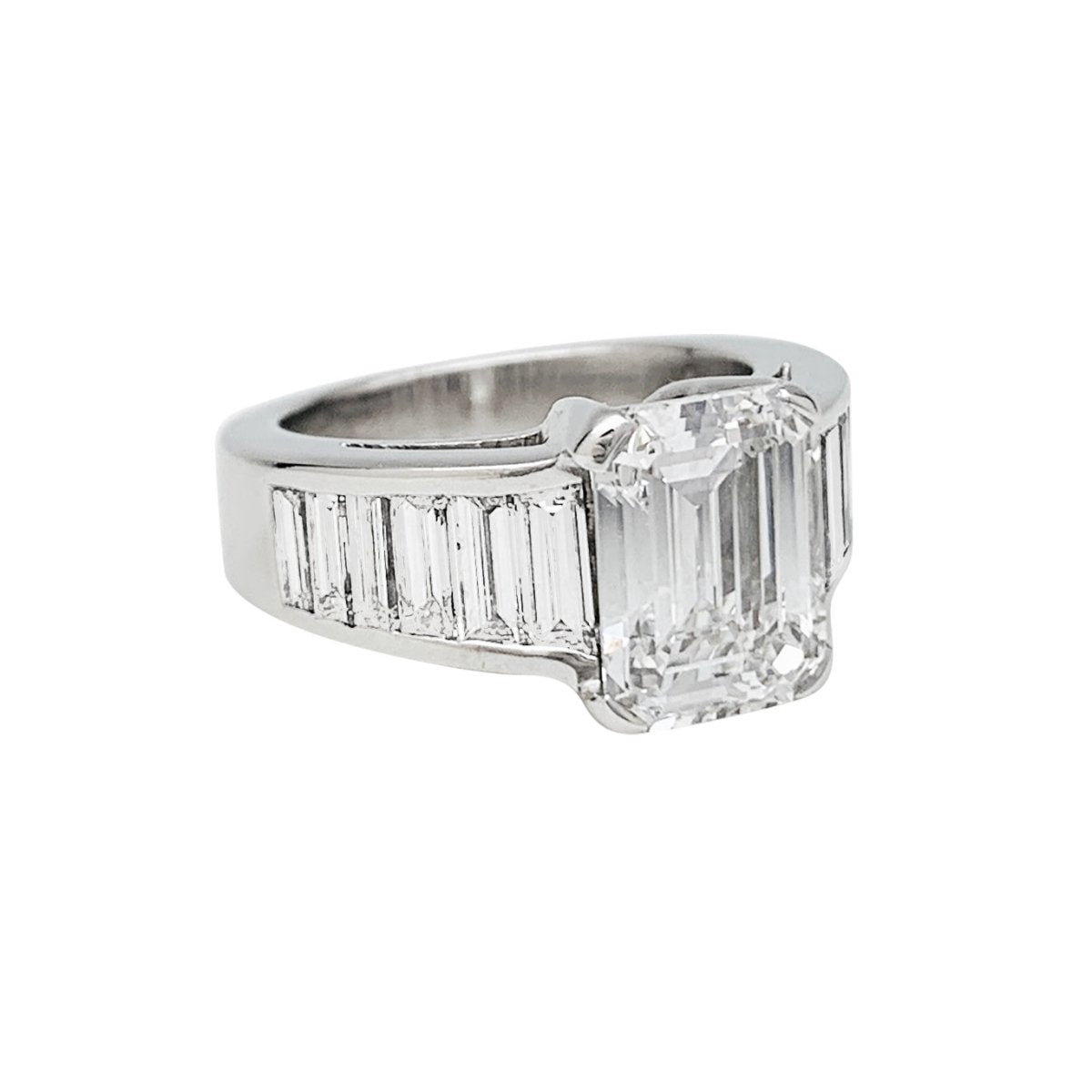 Bague Edouard Nahum diamant 3,31 carats en or blanc - Castafiore