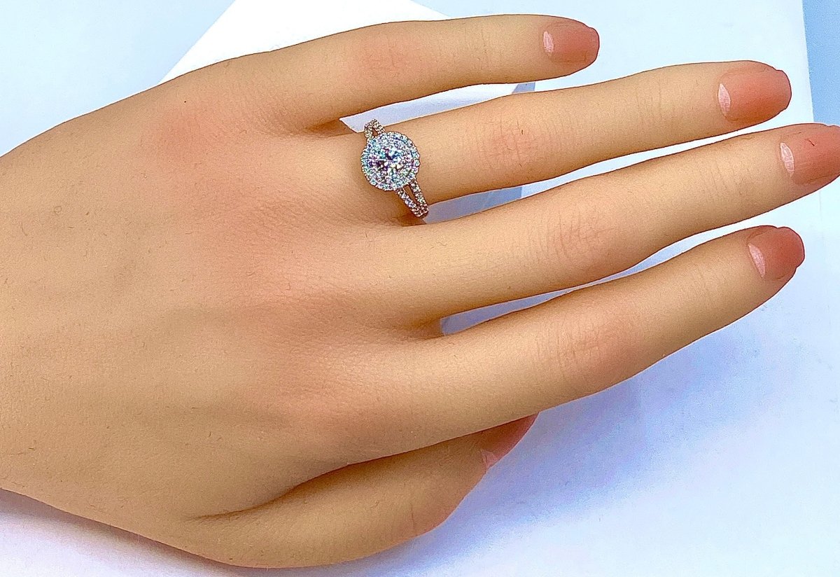 Bague en or blanc 18 carat , diamant 0,40 carat couleur E - Castafiore