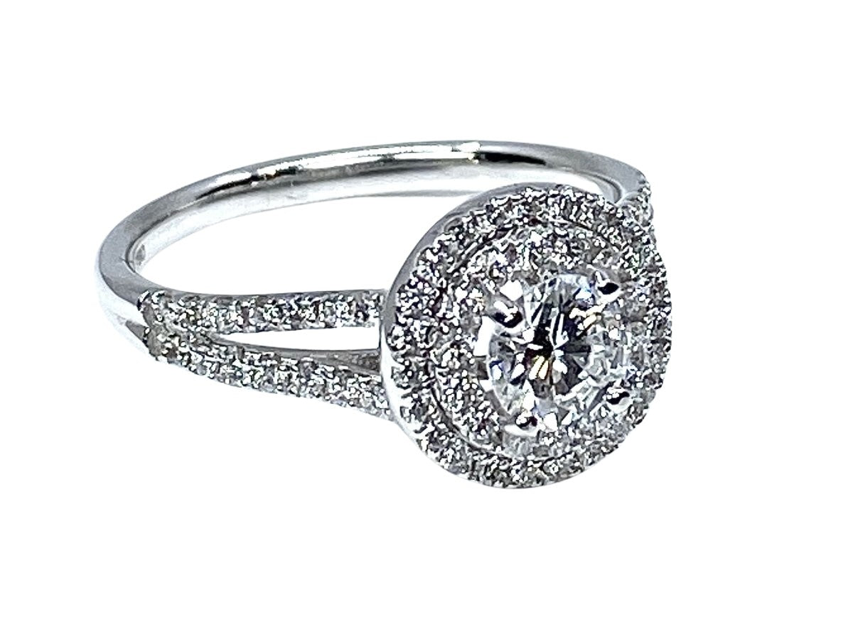 Bague en or blanc 18 carat , diamant 0,40 carat couleur E - Castafiore