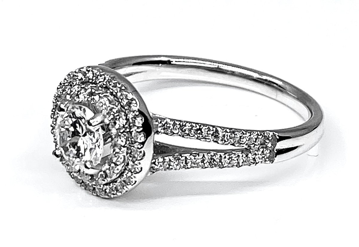 Bague en or blanc 18 carat , diamant 0,40 carat couleur E - Castafiore