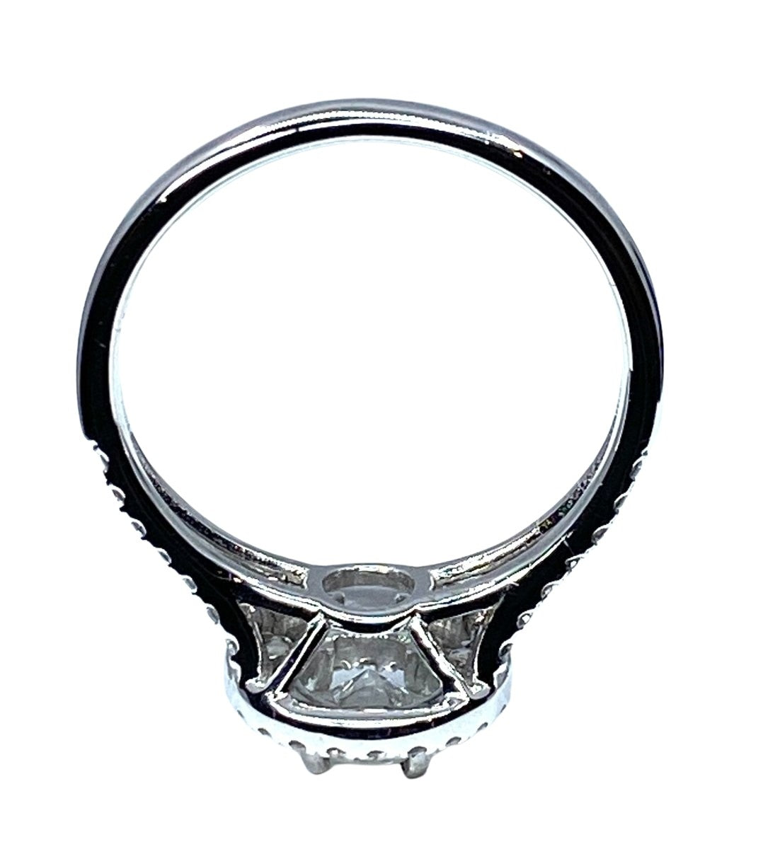 Bague en or blanc 18 carat , diamant 0,40 carat couleur E - Castafiore