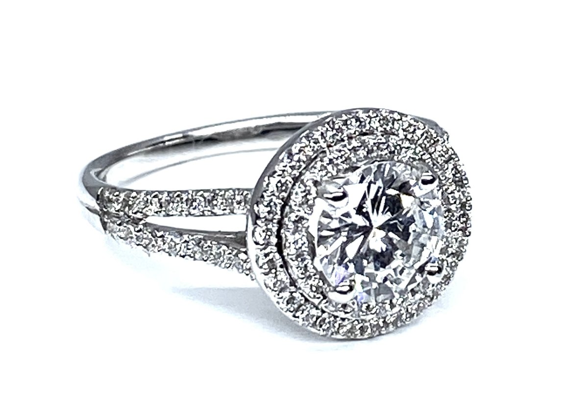 Bague en or blanc 18 carats, diamant 0,97 carat couleur E - Castafiore