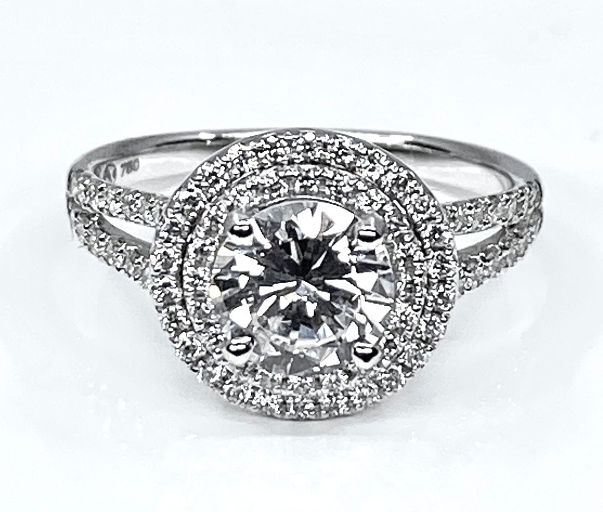 Bague en or blanc 18 carats, diamant 0,97 carat couleur E - Castafiore