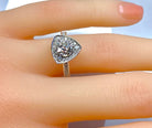 Bague en or blanc 18 carats, diamant central 1,10 carat - Castafiore