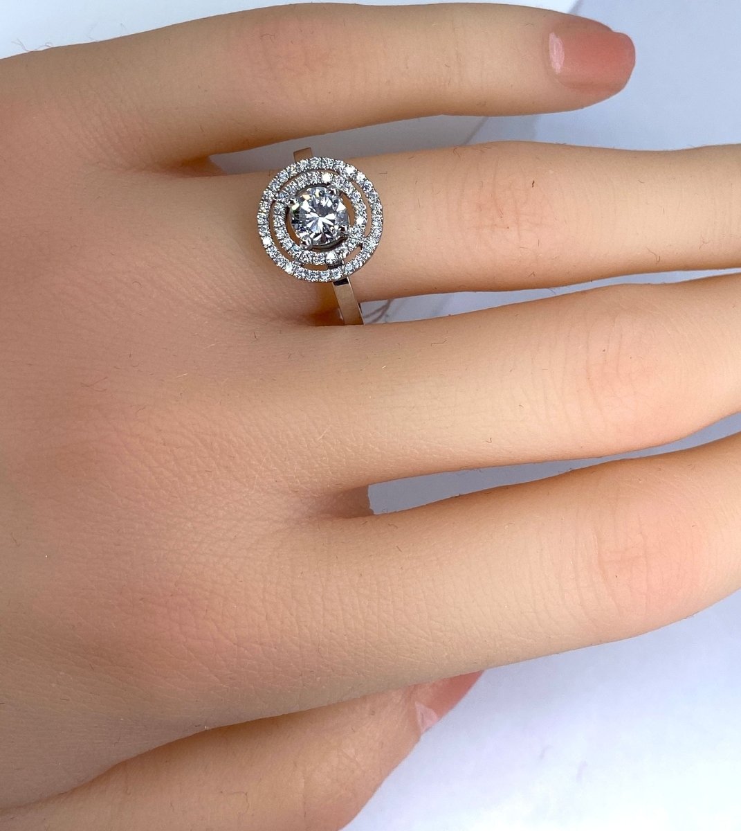 Bague en or blanc 18 carats, diamant couleur E - Castafiore