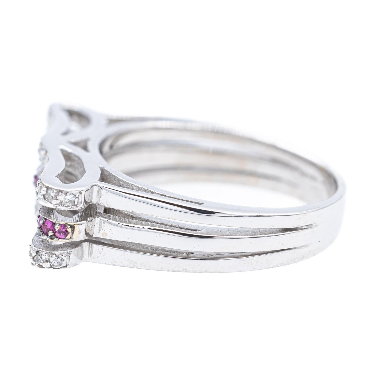 Bague en or blanc, diamants et saphir rose - Castafiore