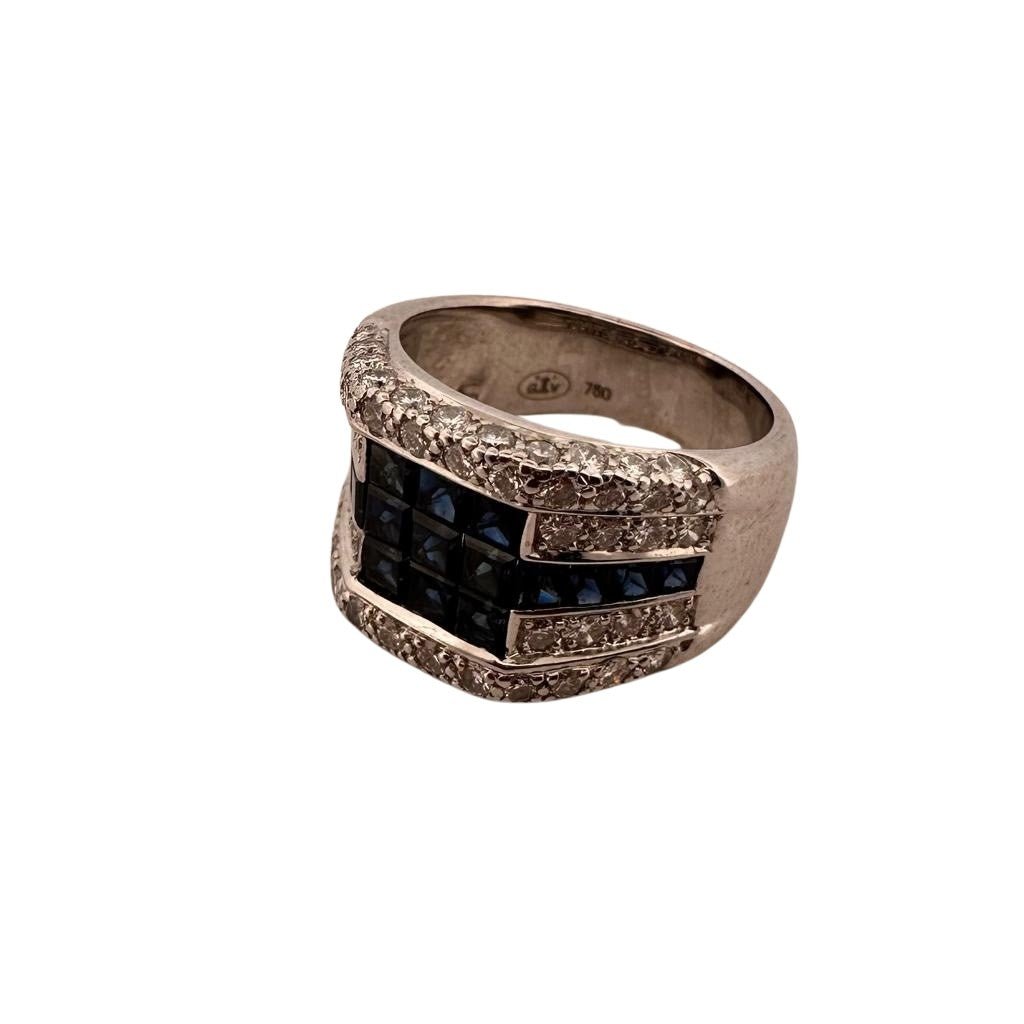 Bague en or blanc, diamants et saphirs calibrés - Castafiore