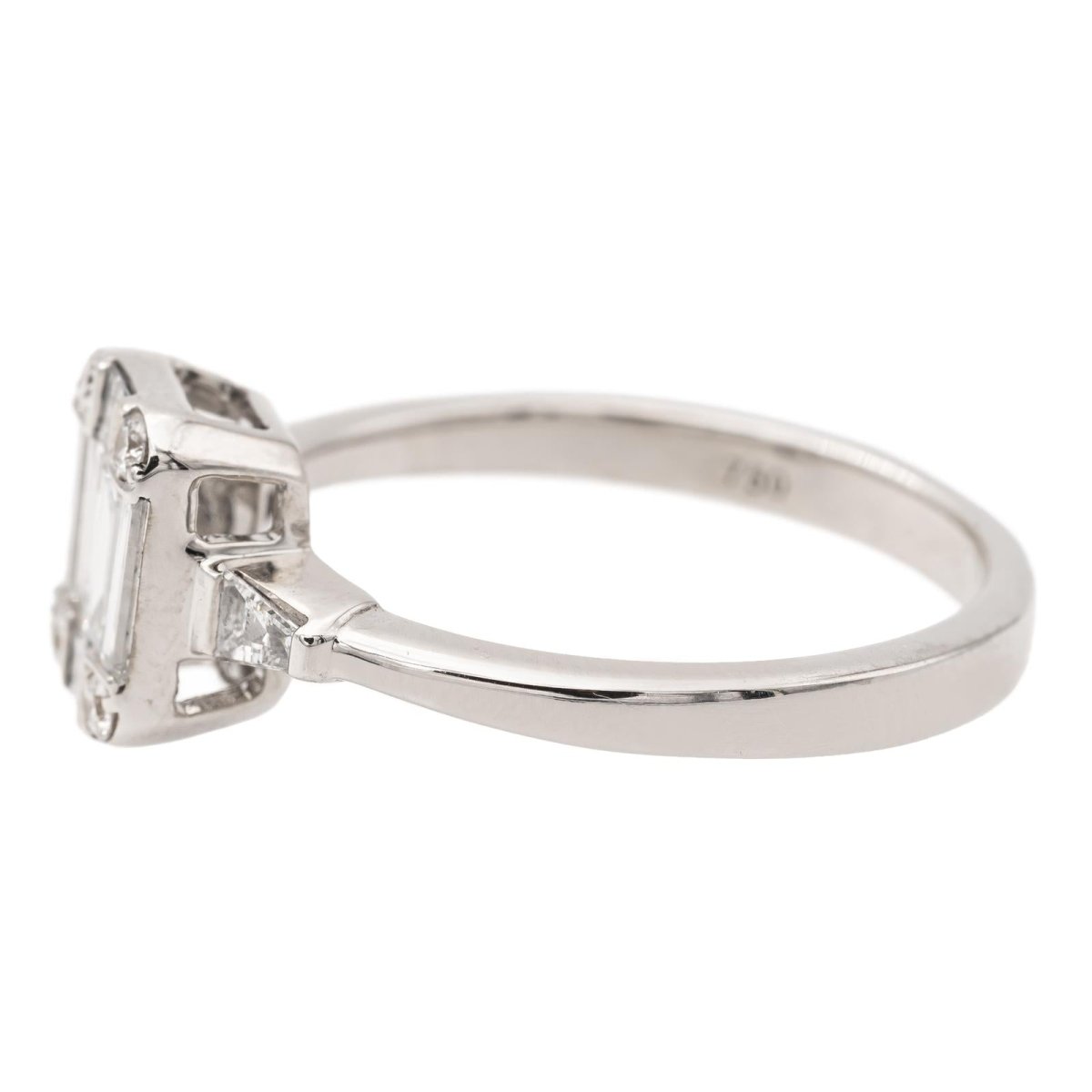 Bague en or blanc et diamants - Castafiore